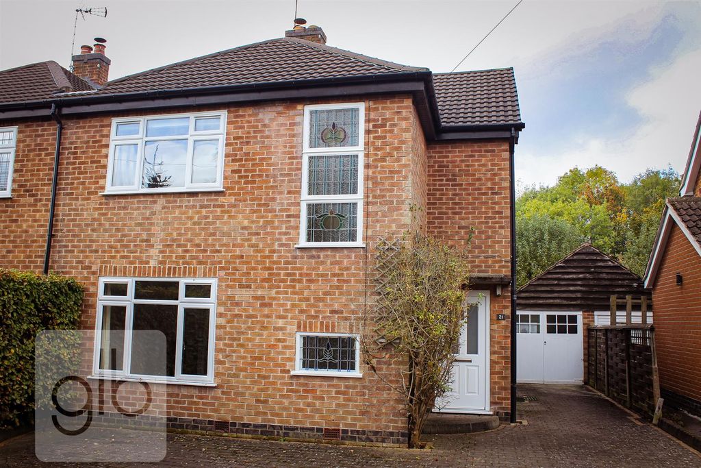 Property photo 2 of 42 2.Png