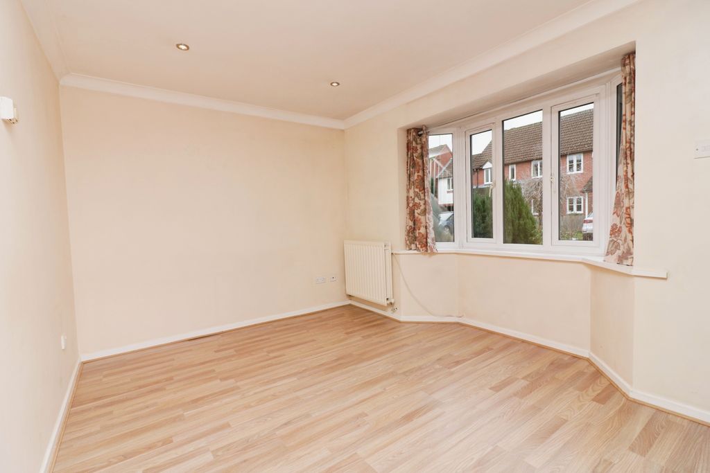 Property photo 3 of 7