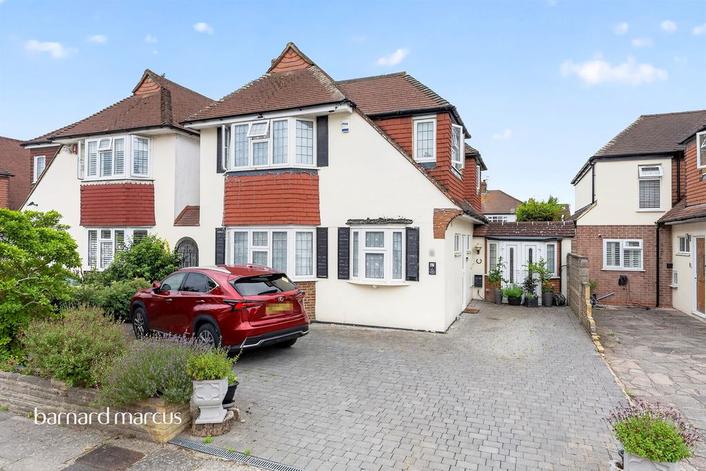 Property photo 1 of 14