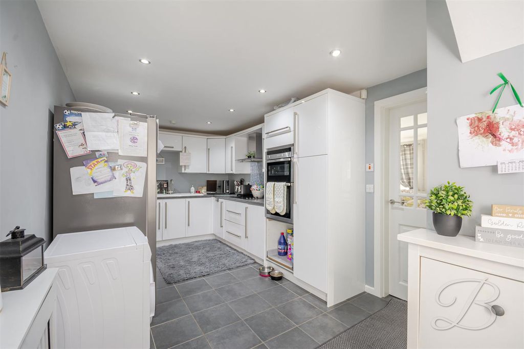 Property photo 2 of 36 Ccltd-15.Jpg