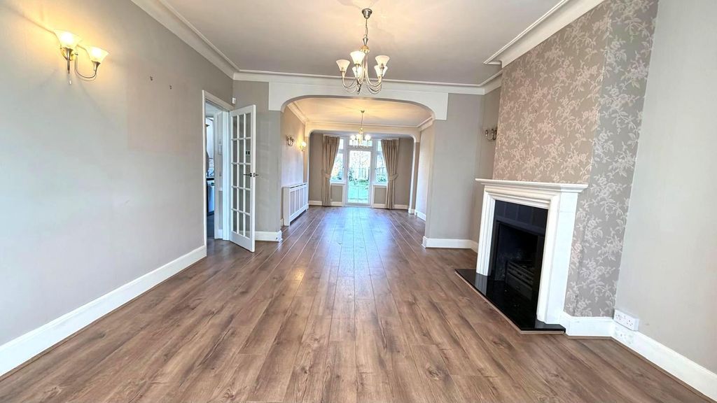 Property photo 3 of 11 Whatsapp Image 2025-11-26 At 4.54.06 Pm (4).Jpeg