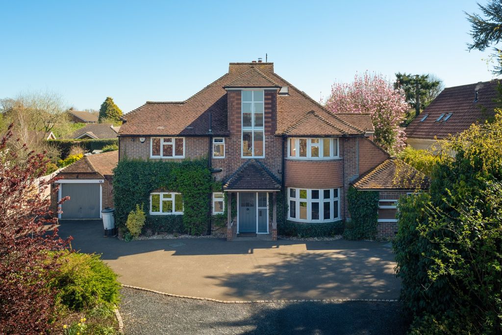 Property photo 1 of 28 4026371