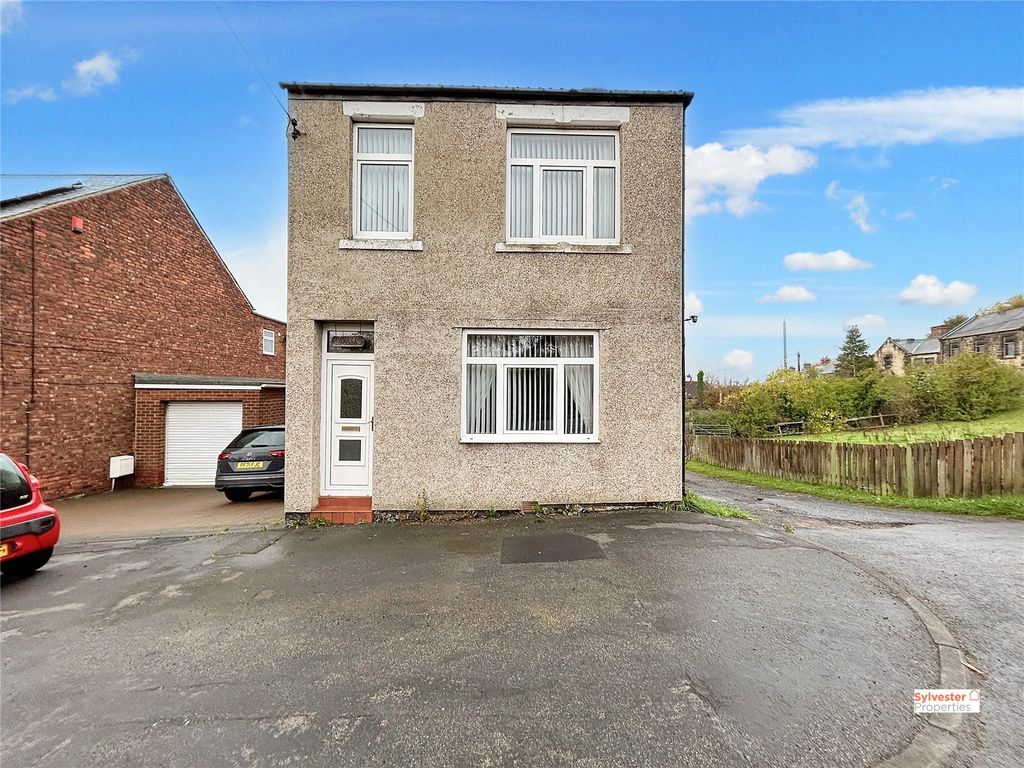 Property photo 2 of 25 Picture No. 21