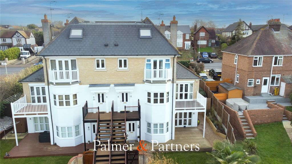 Property photo 1 of 29 Picture No. 57