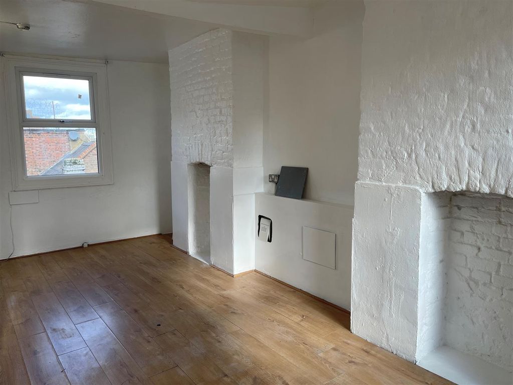 Property photo 2 of 4 2.Jpg