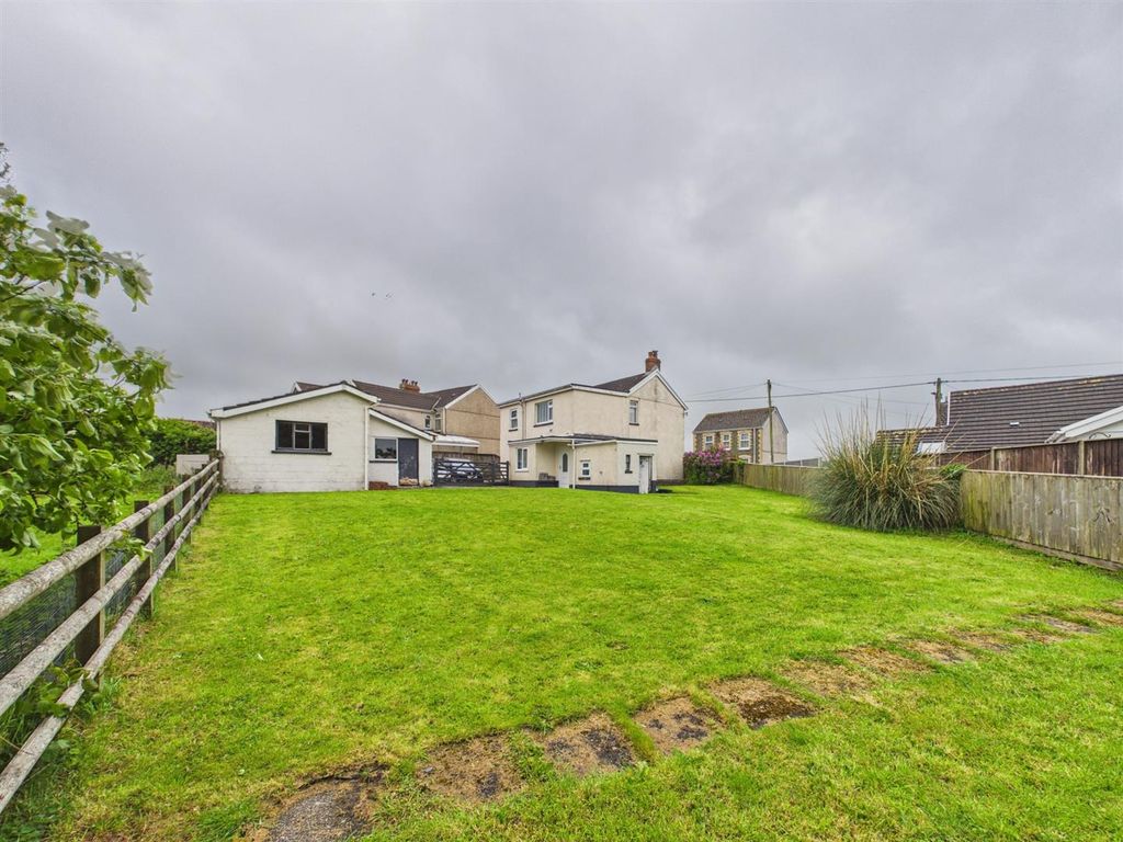 Property photo 3 of 21 Cam04045G0-Pr0097-Still021.Jpg