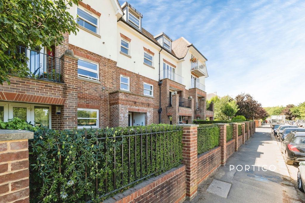 Property photo 1 of 10 Pbox-Img.Jpg