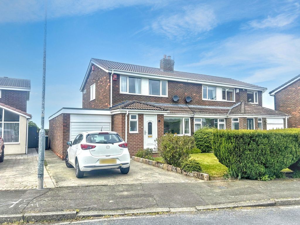 Property photo 1 of 30