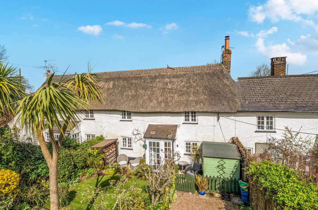 Property photo 1 of 21 Front