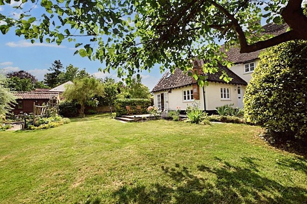 Property photo 2 of 11 Rear Garden