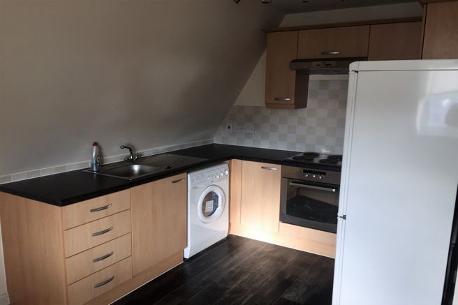Property photo 3 of 5 Kitchen