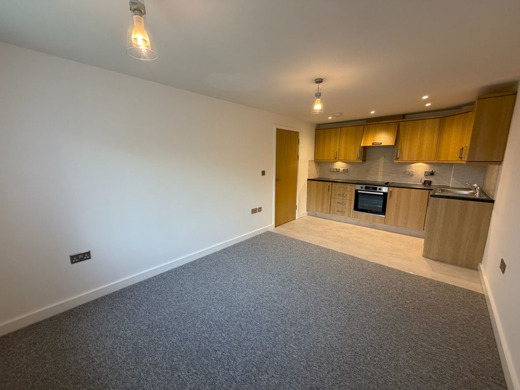 Property photo 3 of 5