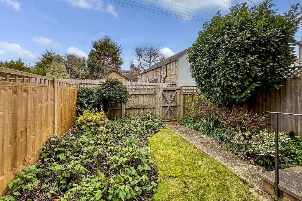 Property photo 3 of 12 Picture No. 12