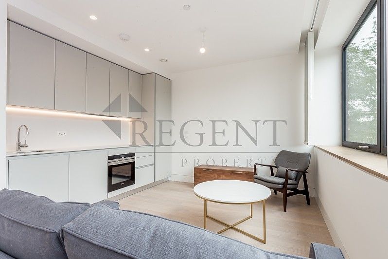 Property photo 2 of 8 Open Plan