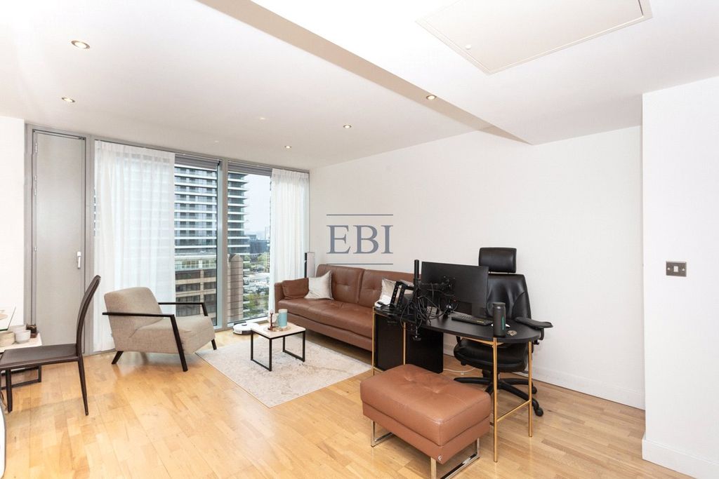 Property photo 3 of 10 Picture No. 03