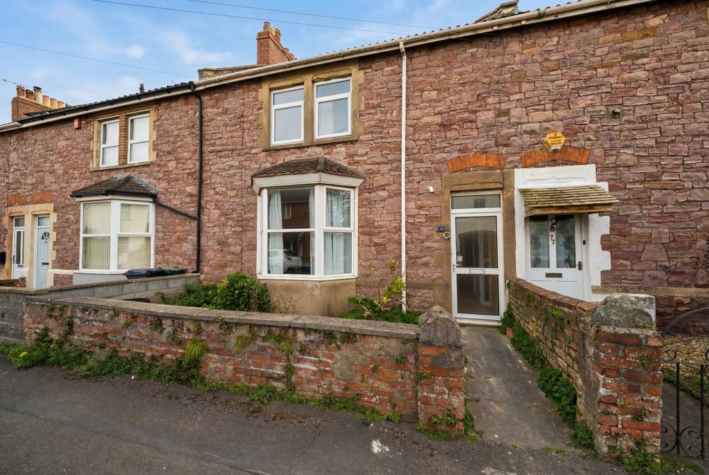 Property photo 1 of 17 3 Bed Terraced House For Sale