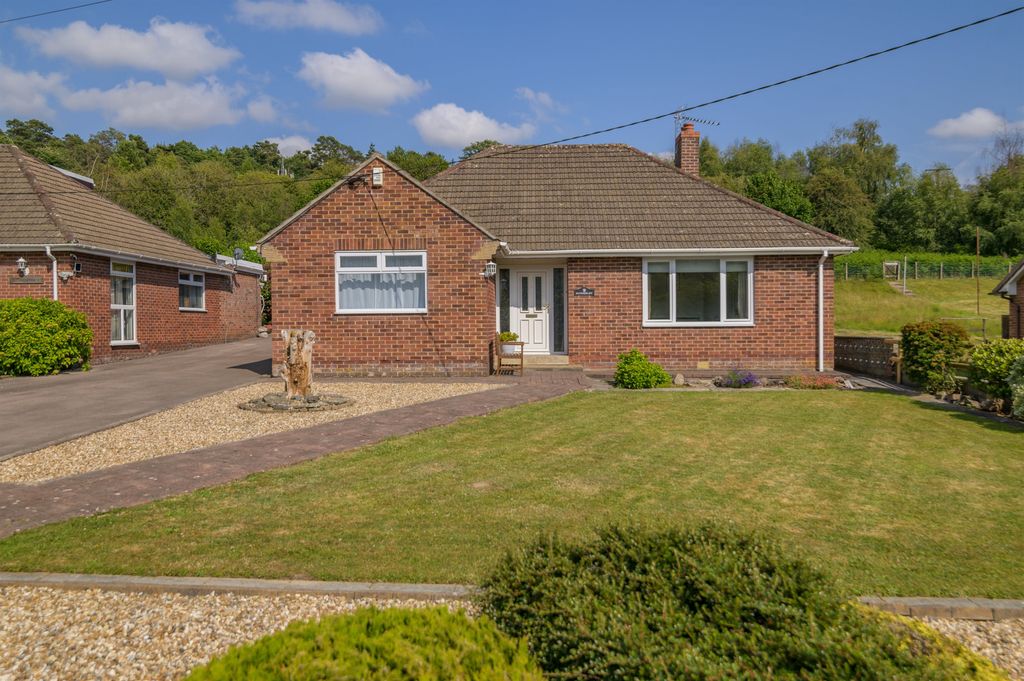 Property photo 1 of 38