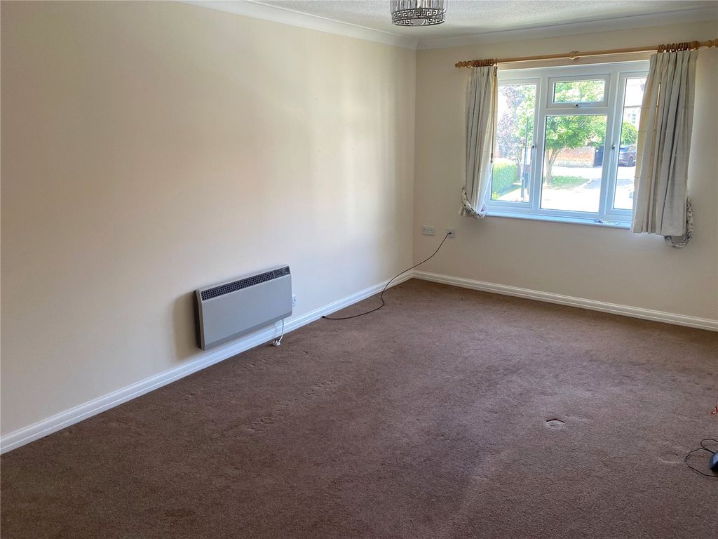 Property photo 3 of 10 Picture No. 02