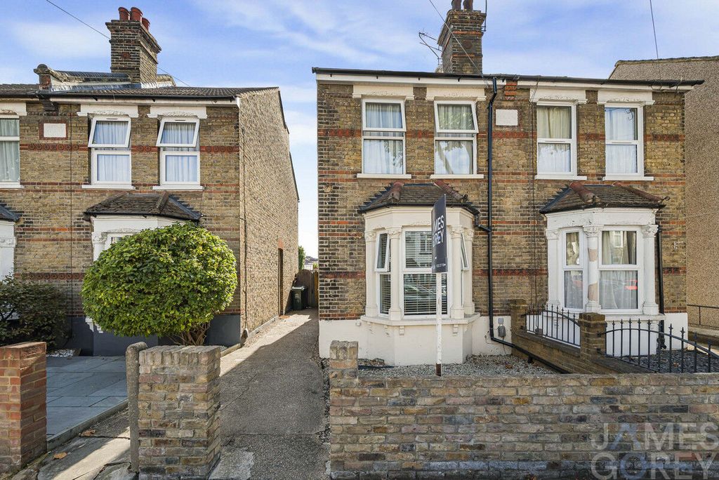 Property photo 1 of 22