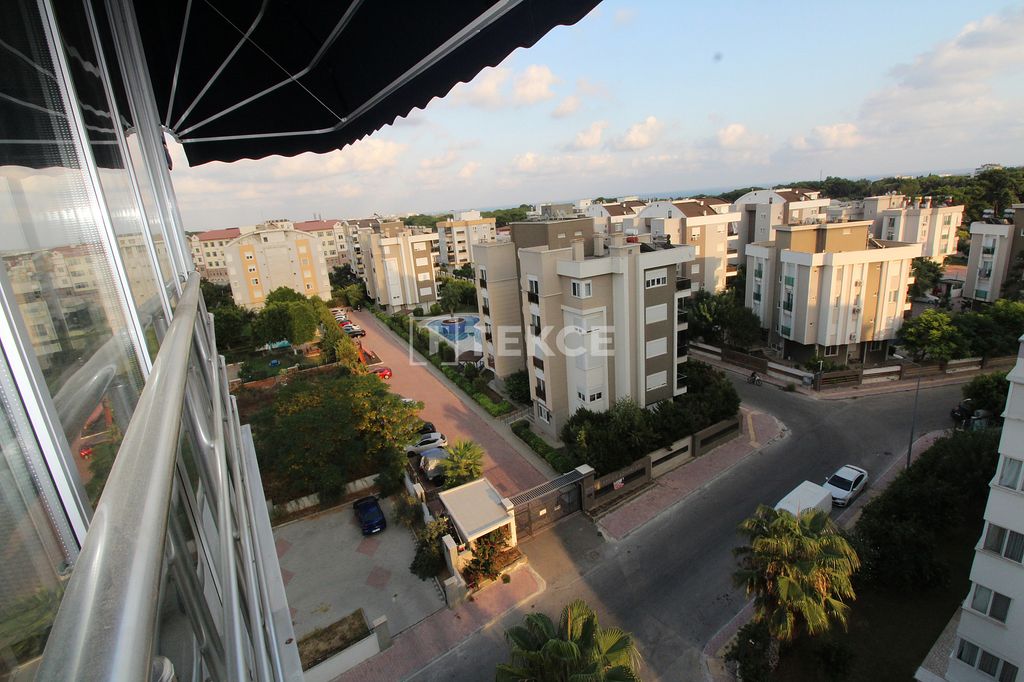 Property photo 1 of 33