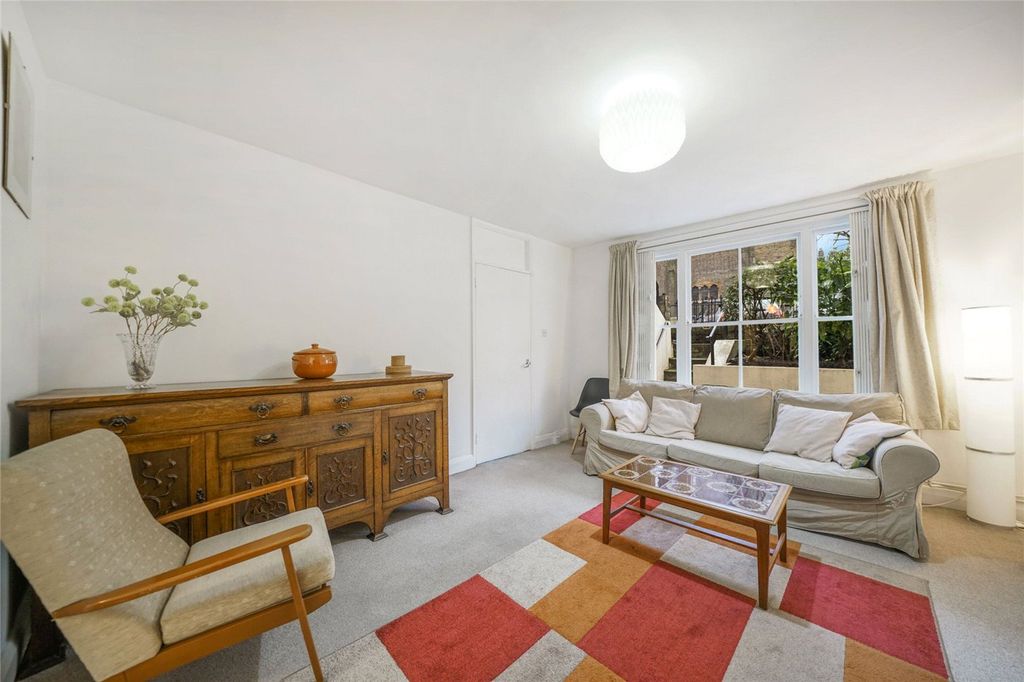 Property photo 2 of 12 Picture No. 15