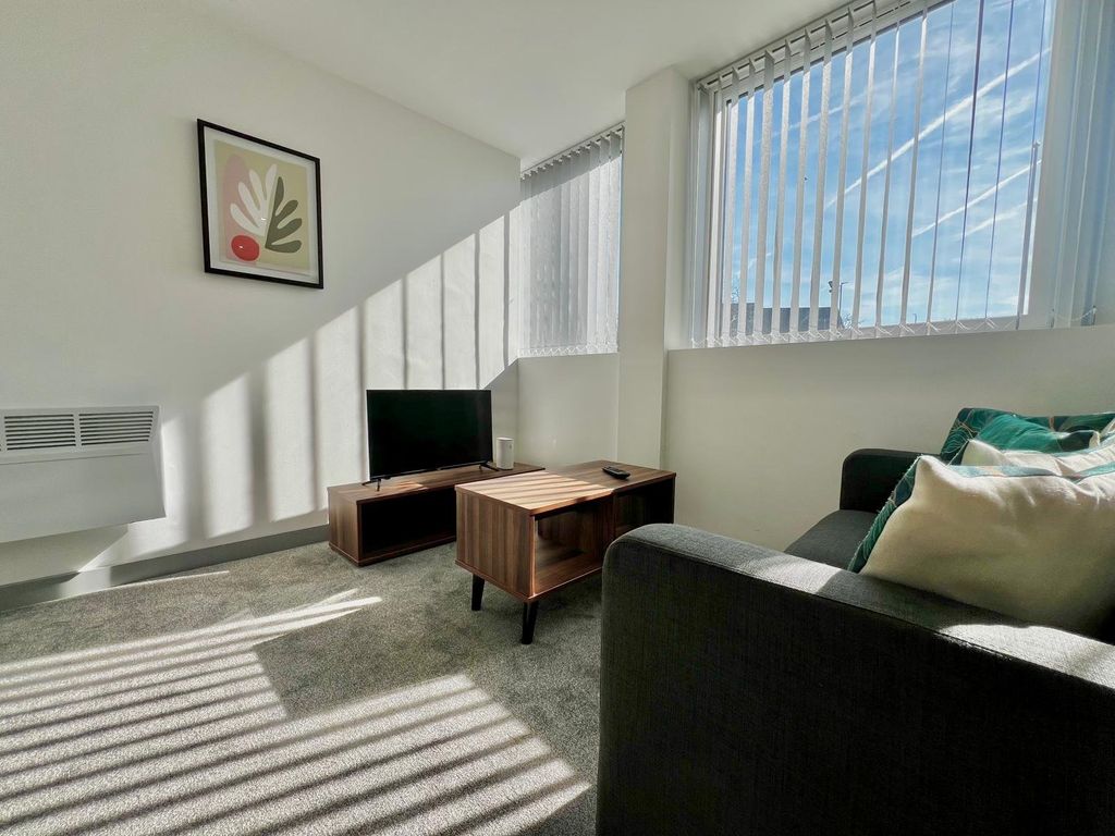 Property photo 2 of 10 Picture No. 05