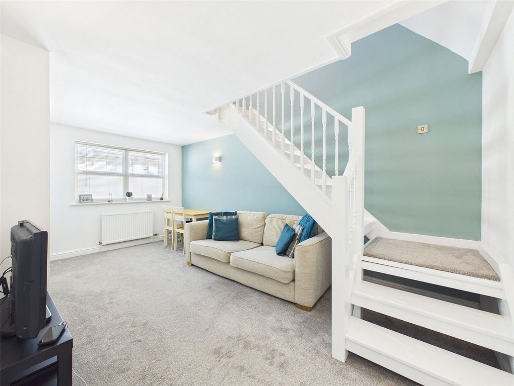 Property photo 2 of 10 Picture No. 05