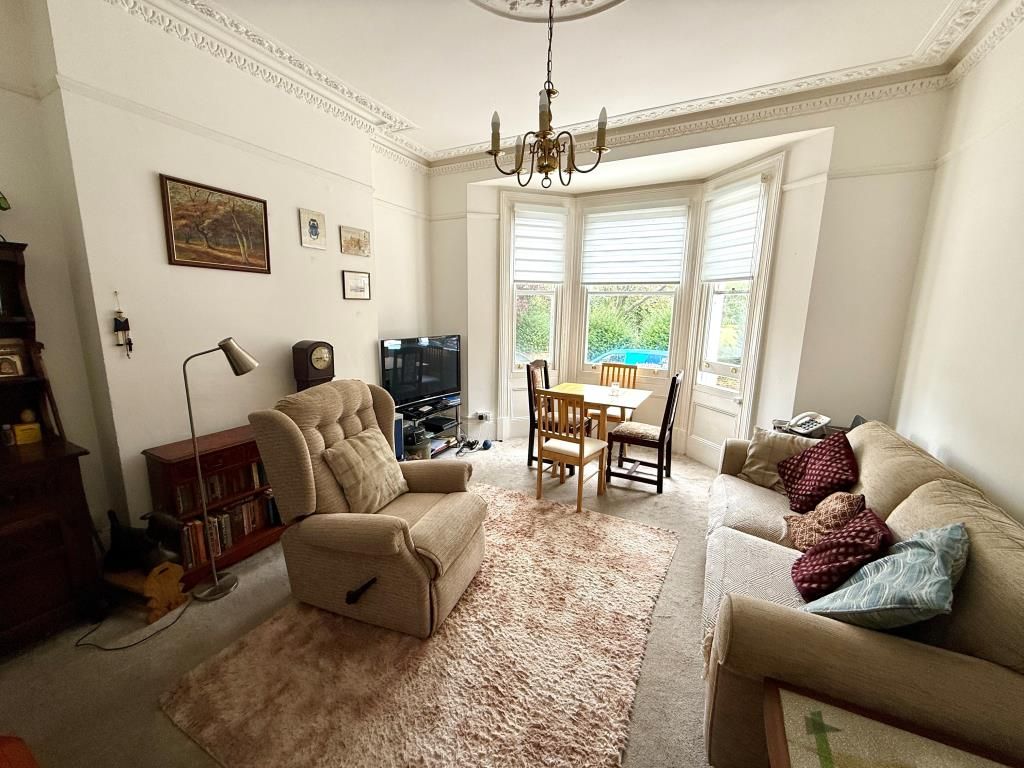 Property photo 2 of 7 Living/Dining Room
