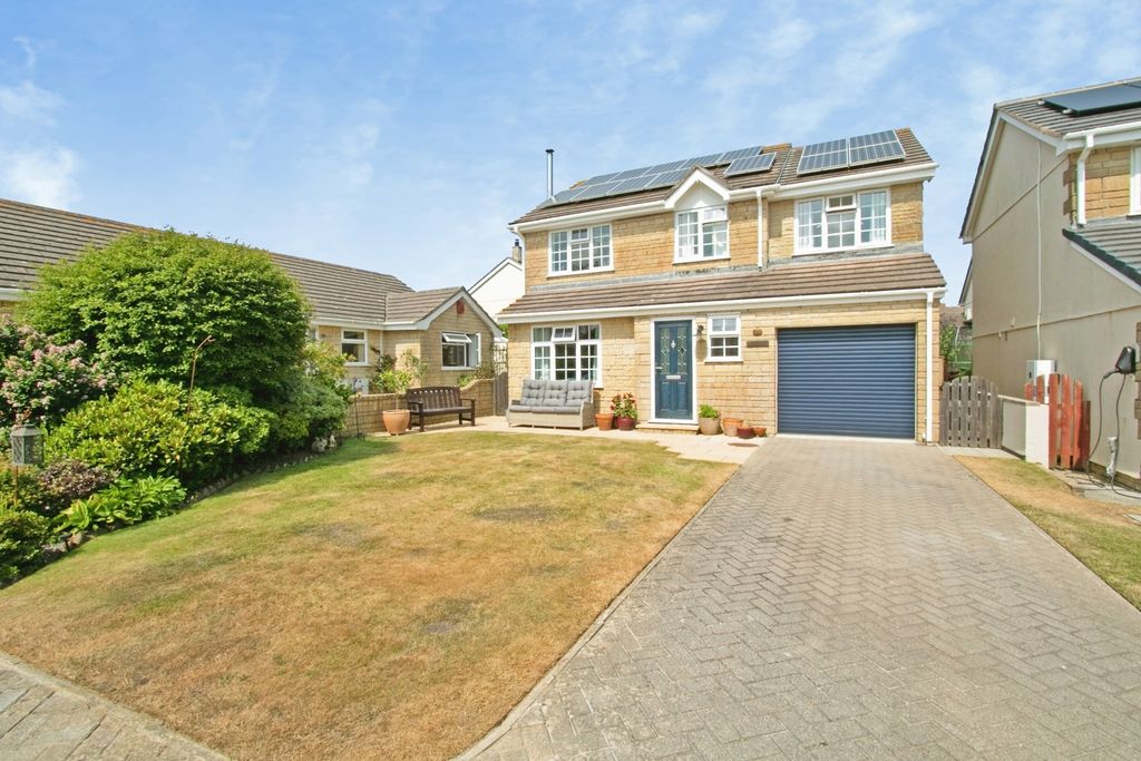 Property photo 2 of 21 Pbox-Img.Jpg