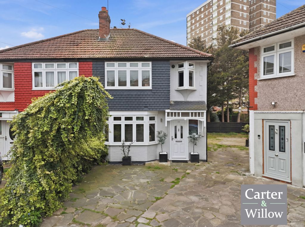 Property photo 1 of 25