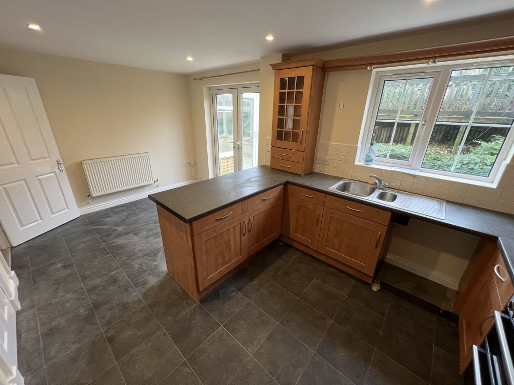 Property photo 3 of 18 Img_2283