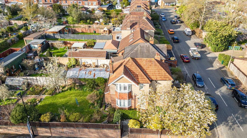 Property photo 1 of 16 Picture No. 06