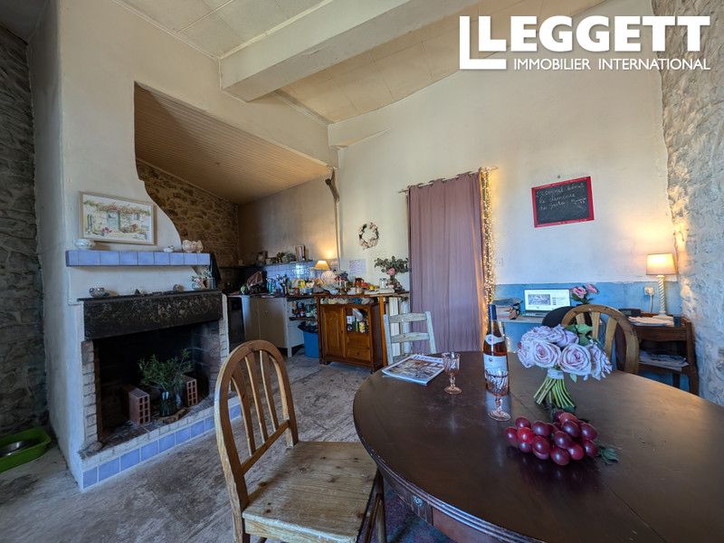 Property photo 3 of 10