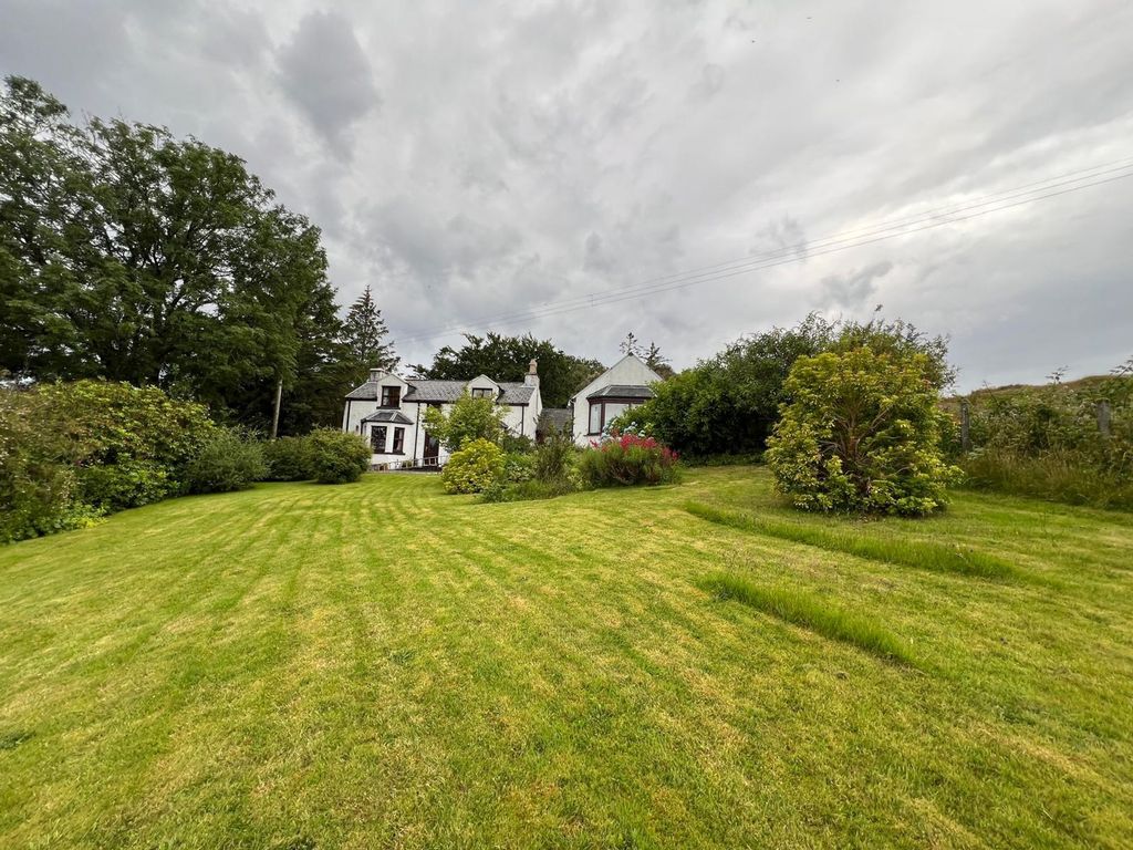 Property photo 3 of 22