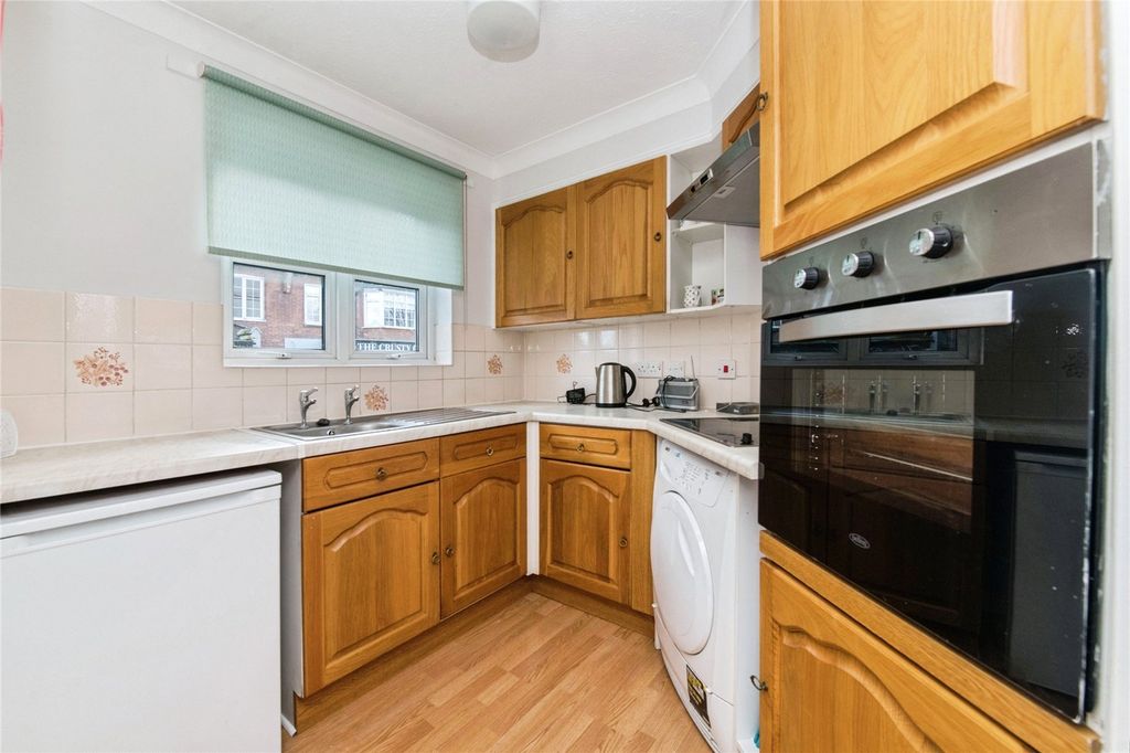 Property photo 2 of 13 Picture No. 07