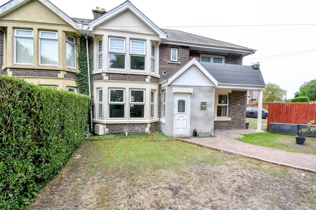 Property photo 1 of 32 Front