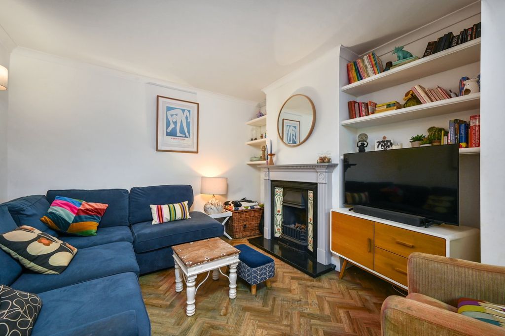 Property photo 3 of 31 Picture No. 14