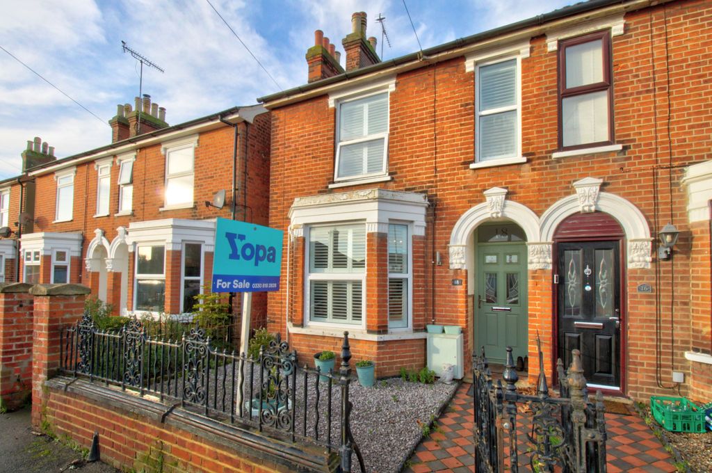 Property photo 1 of 15 Front