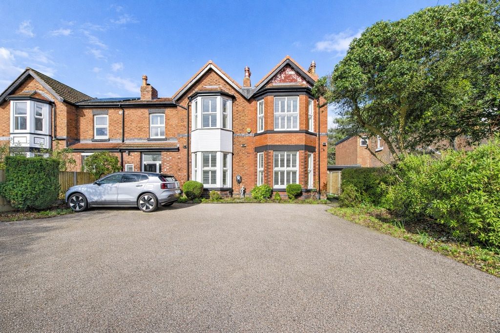 Property photo 1 of 38 4938403