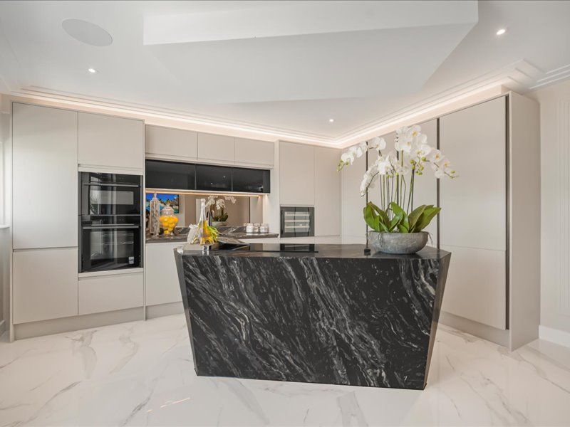 Additional image 5 of 3 bed penthouse for saleAltolusso, Bute Terrace, Cardiff, Cardiff CF10