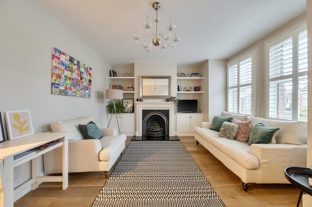 Property photo 3 of 28 Reception