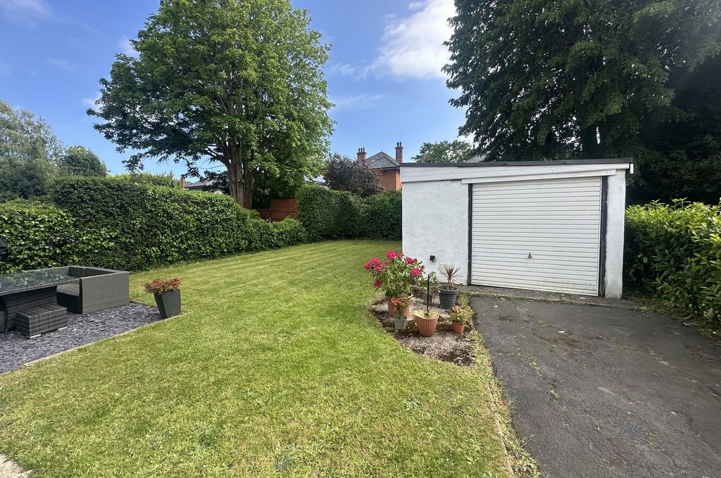 Property photo 3 of 19