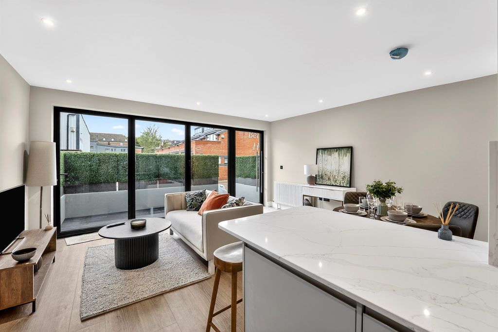 Property photo 2 of 12