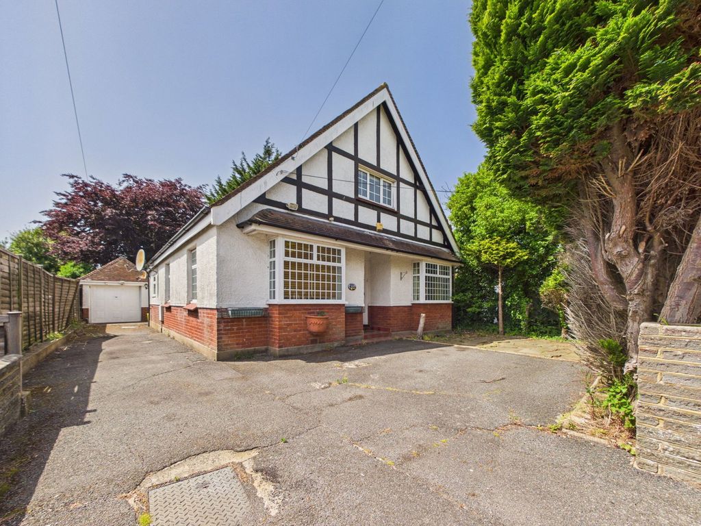 Property photo 1 of 33