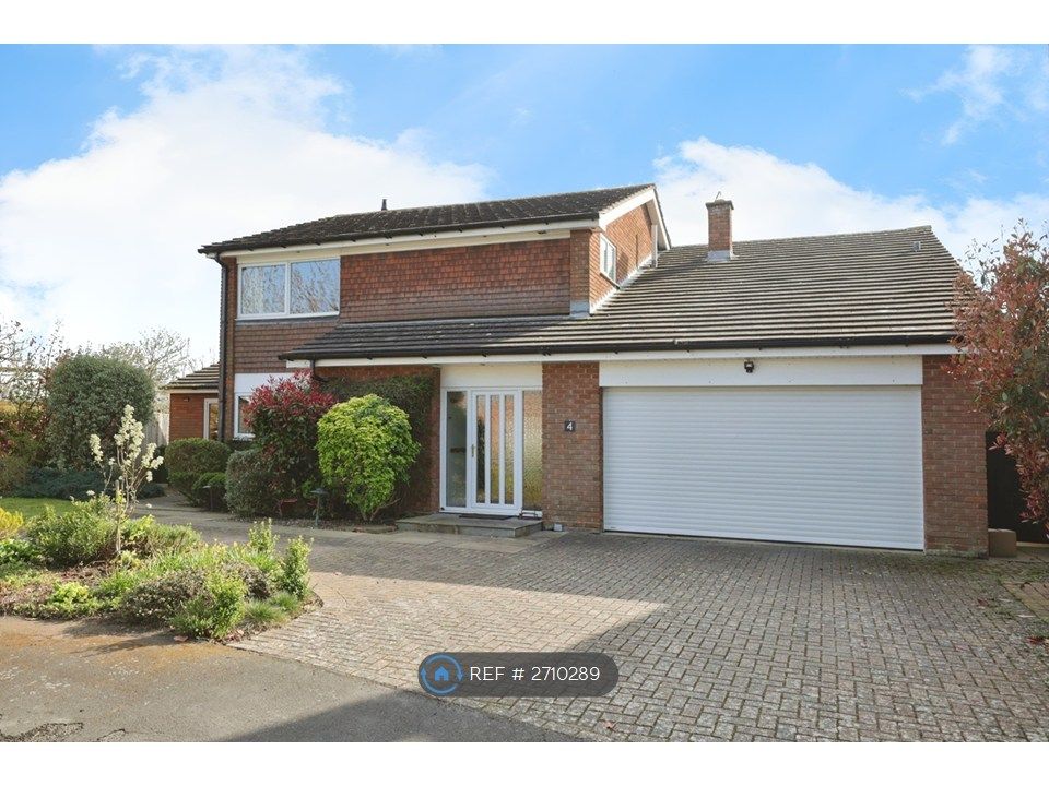 Property photo 1 of 16 Front Aspect