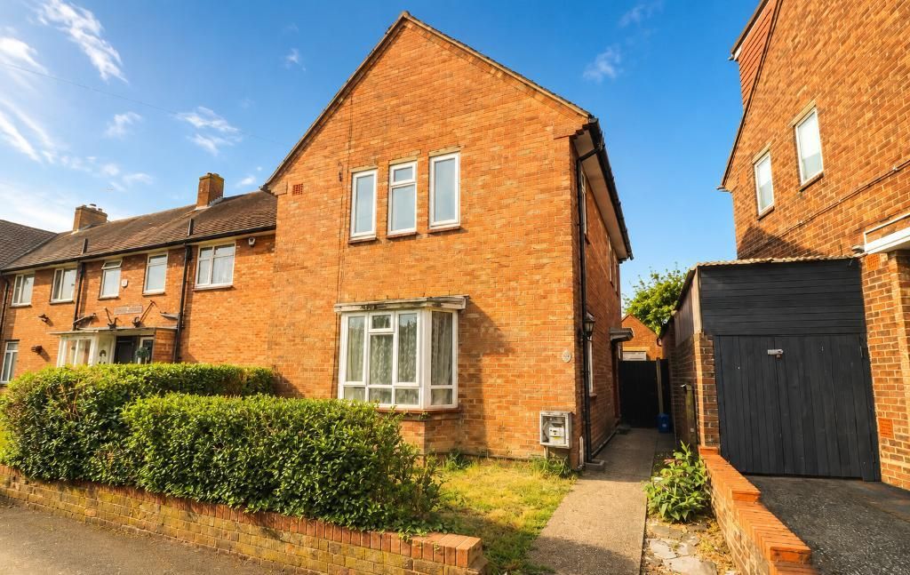 Property photo 1 of 12