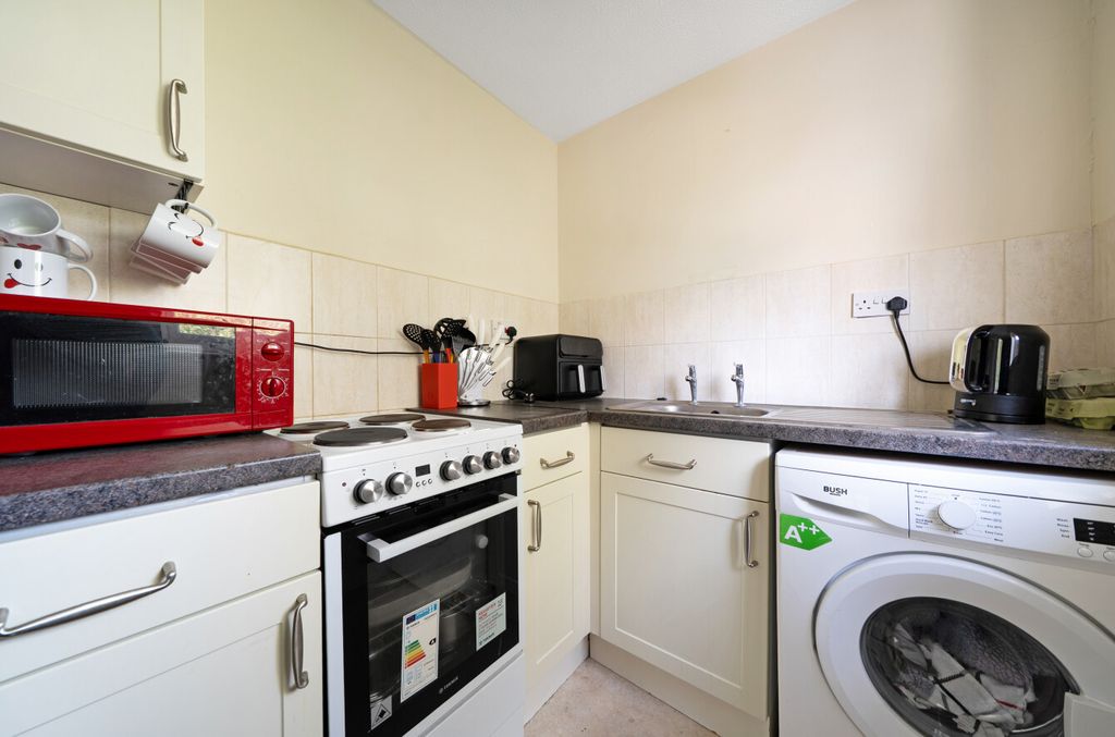 Property photo 3 of 8 1503339-18-6A96F6...