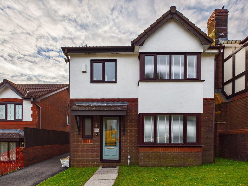 Property photo 1 of 24