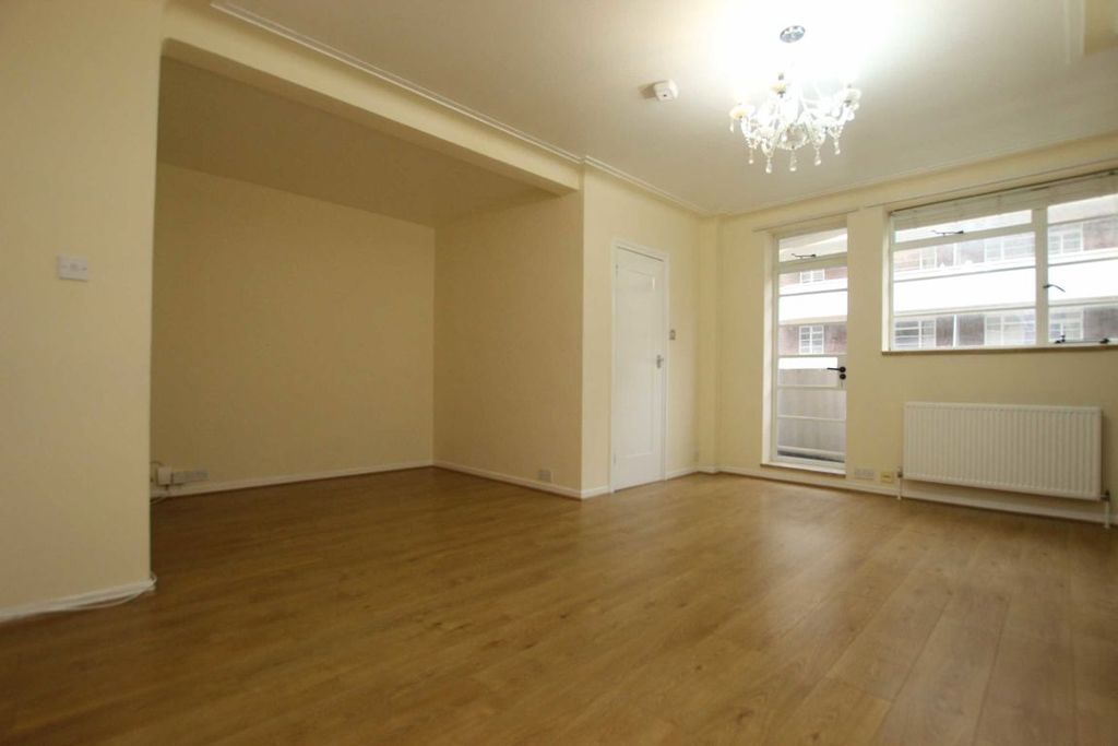 Property photo 3 of 5