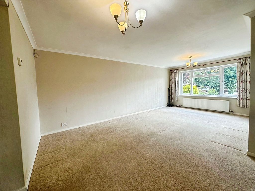 Property photo 2 of 10 Picture No. 14